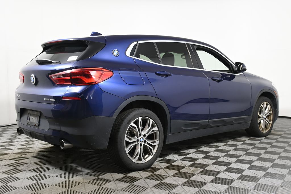 Thumbnail: 2018 BMW X2 - 10