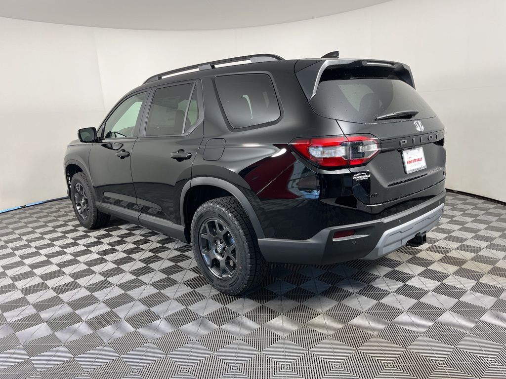 2025 Honda Pilot TrailSport 17