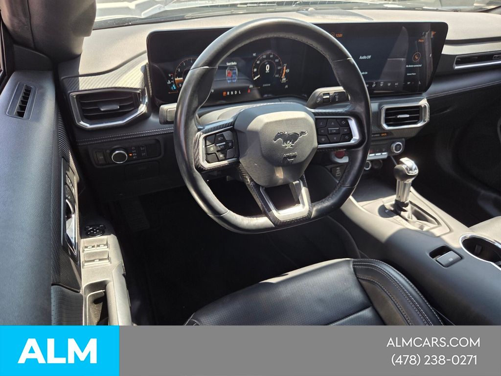 Used 2025 Silver Ford EcoBoost Premium image 5