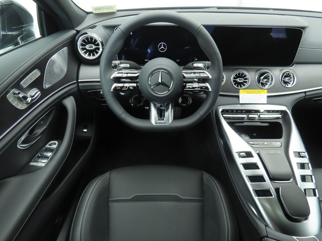 Thumbnail: 2026 Mercedes-Benz AMG GT - 10