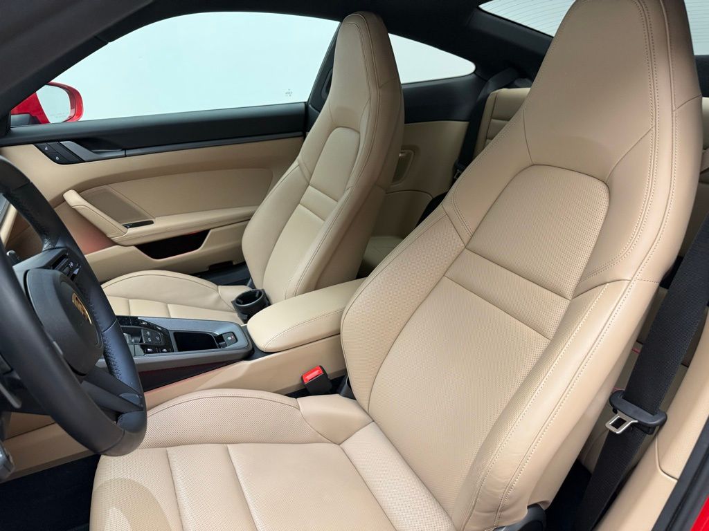 Thumbnail: 2024 Porsche 911 - 5