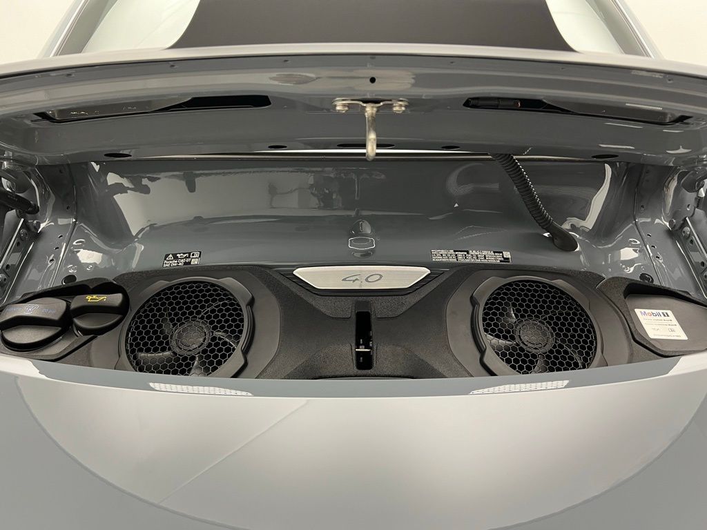 Thumbnail: 2024 Porsche 911 - 19