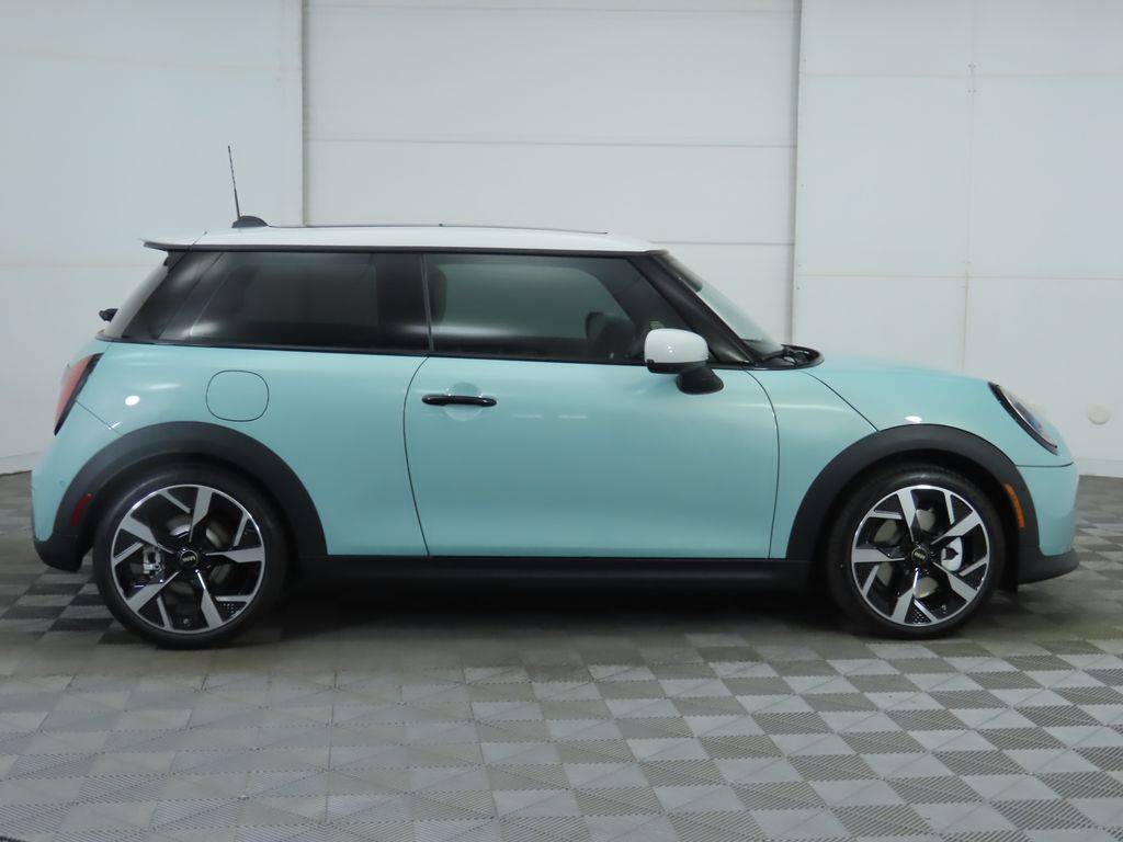 Thumbnail: 2026 MINI Cooper - 4