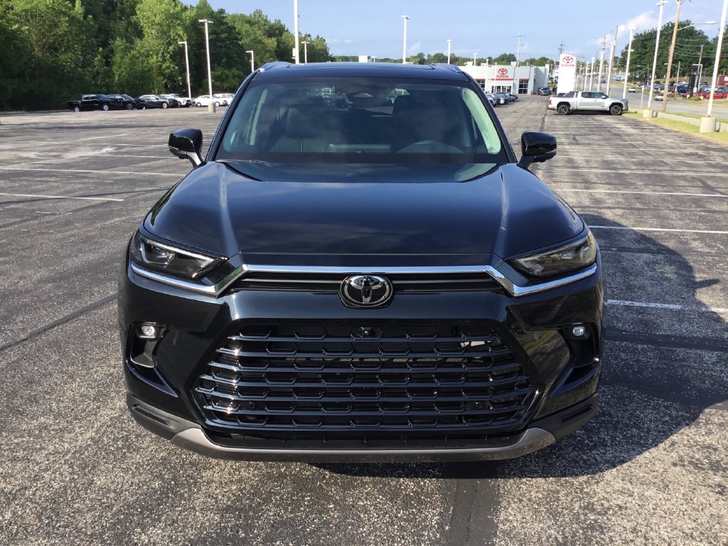 Thumbnail: 2026 Toyota Grand Highlander - 8