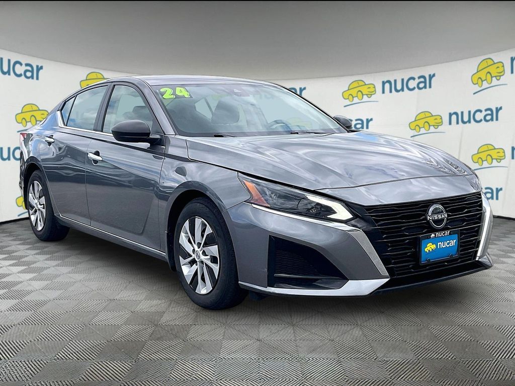 Gray 2024 Nissan Altima 2.5 S FWD Sedan Front-Wheel Drive Continuously Variable Transmission