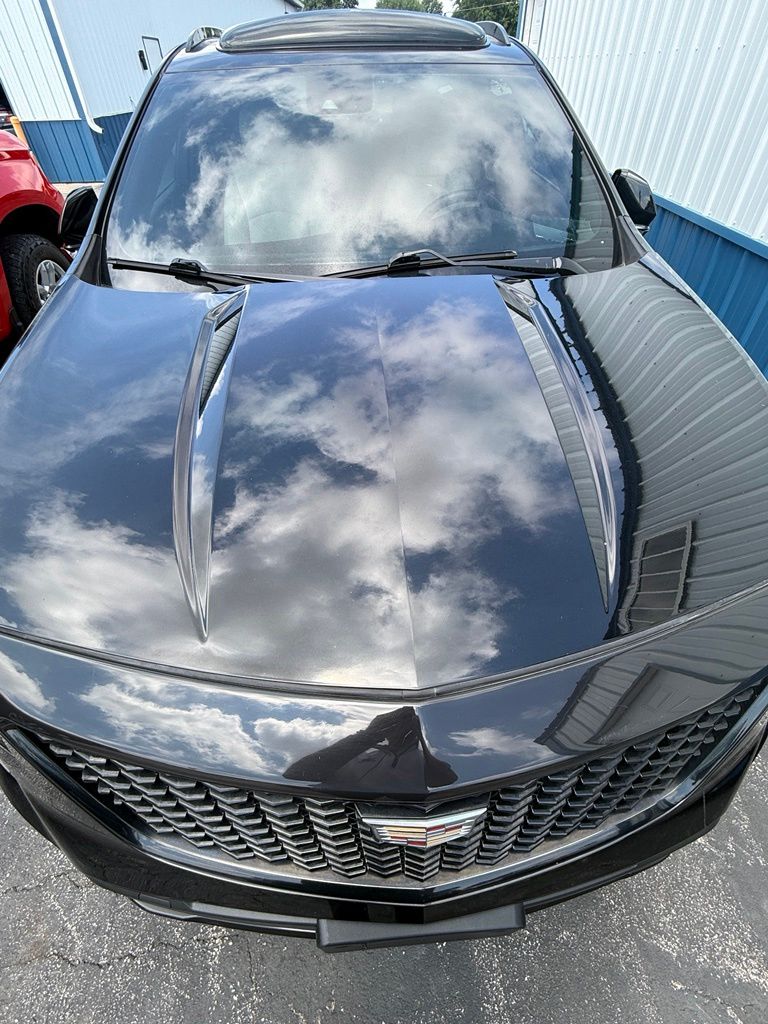 View vehicle photo 5