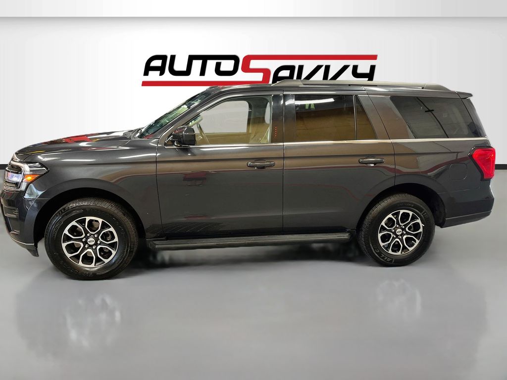 Used 2024 Gray Metallic Ford XLT image 4