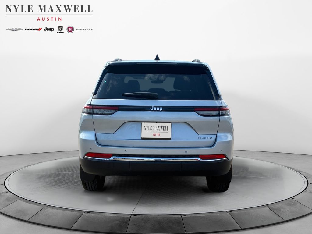 New Car 2025 Jeep Grand Cherokee  Laredo For Sale Under $35,000 In Austin, Texas