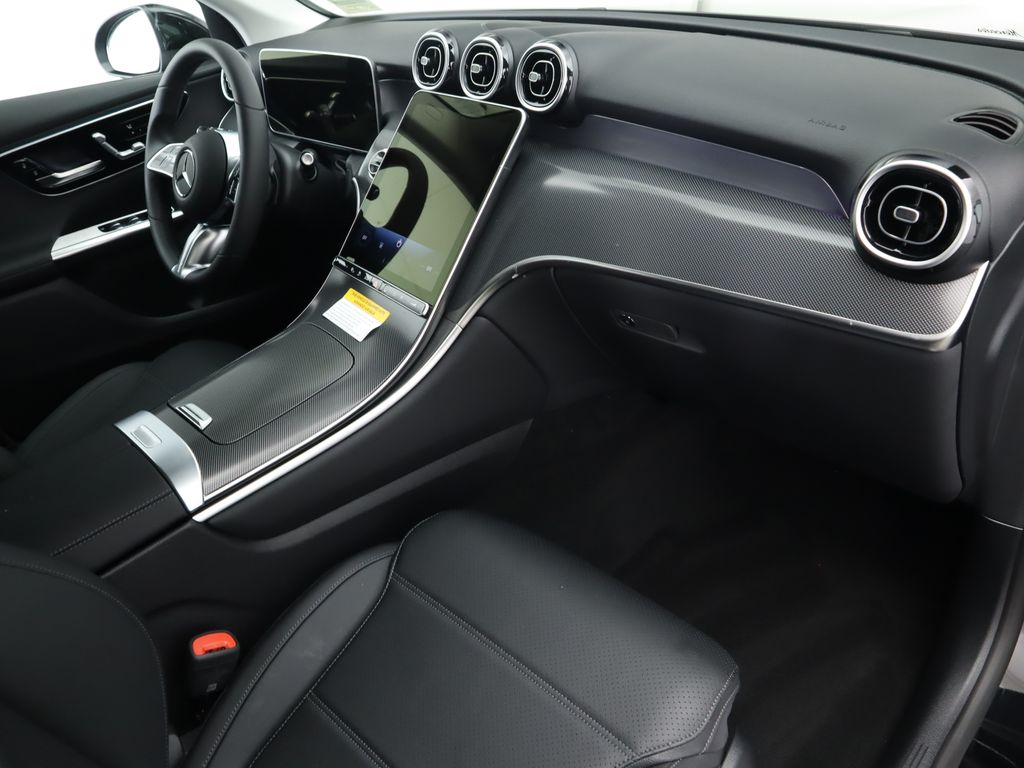 2025 Mercedes-Benz GLC 350 19