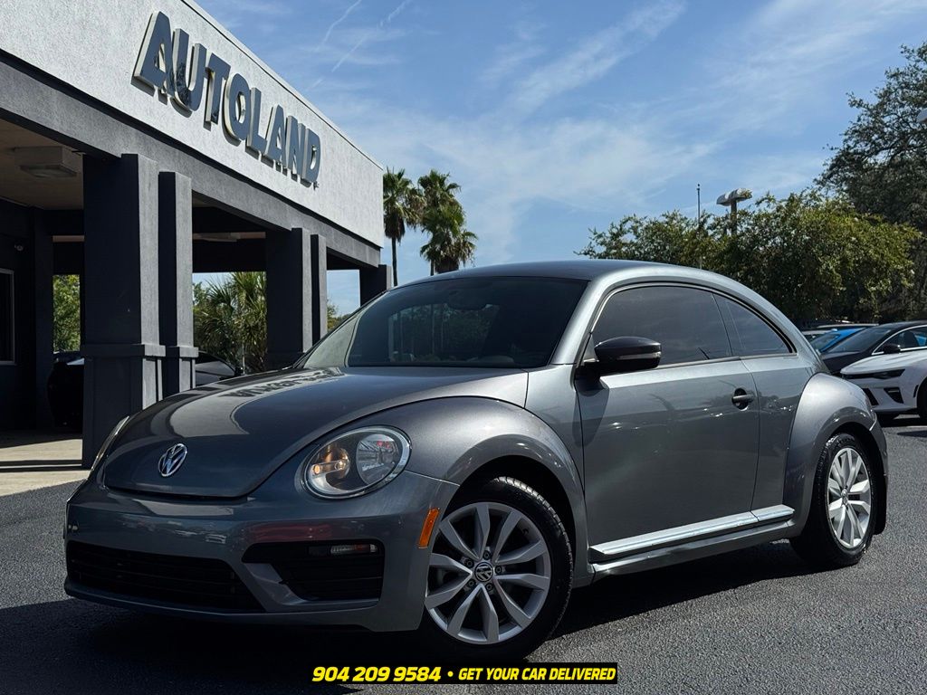 Platinum Gray Metallic 2017 Volkswagen Beetle Hatchback Front-Wheel Drive 6-Speed Automatic