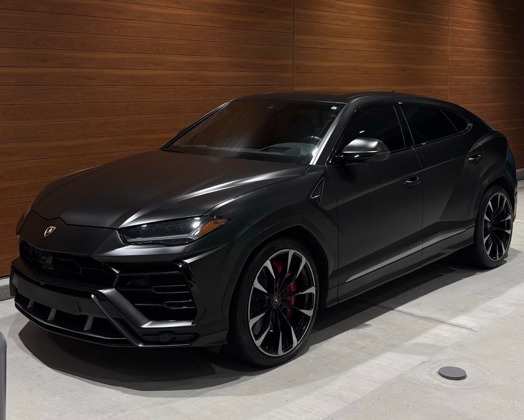2019 Lamborghini Urus 4WD