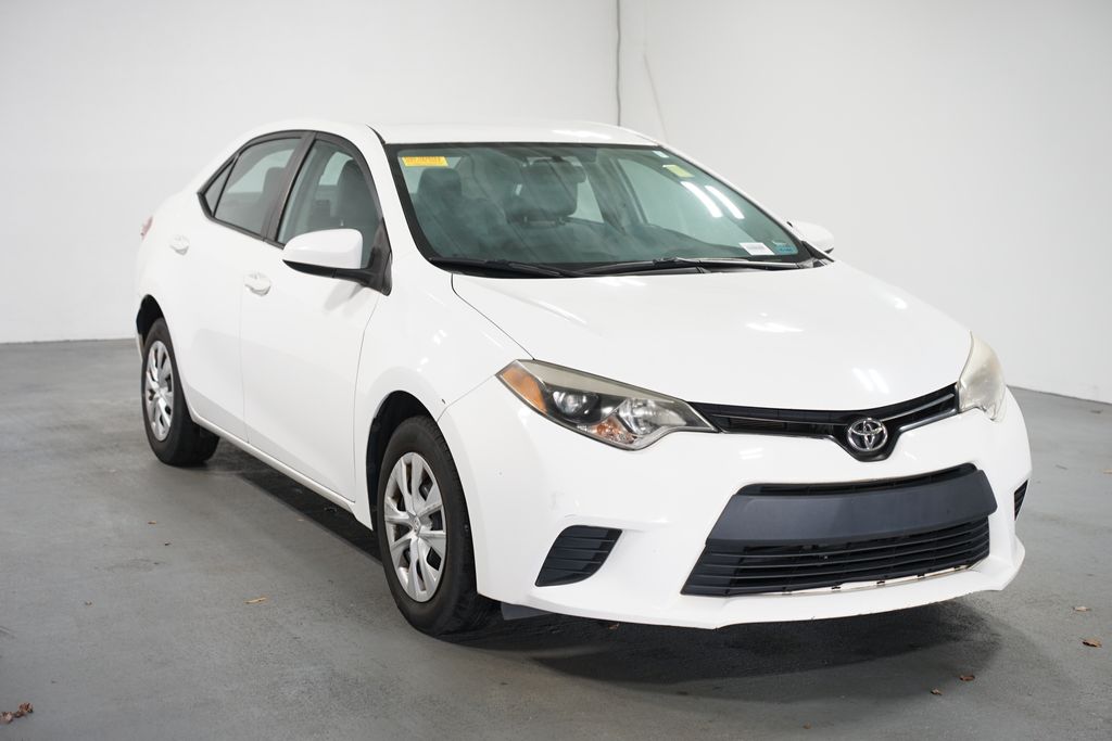 Thumbnail: 2014 Toyota Corolla - 3