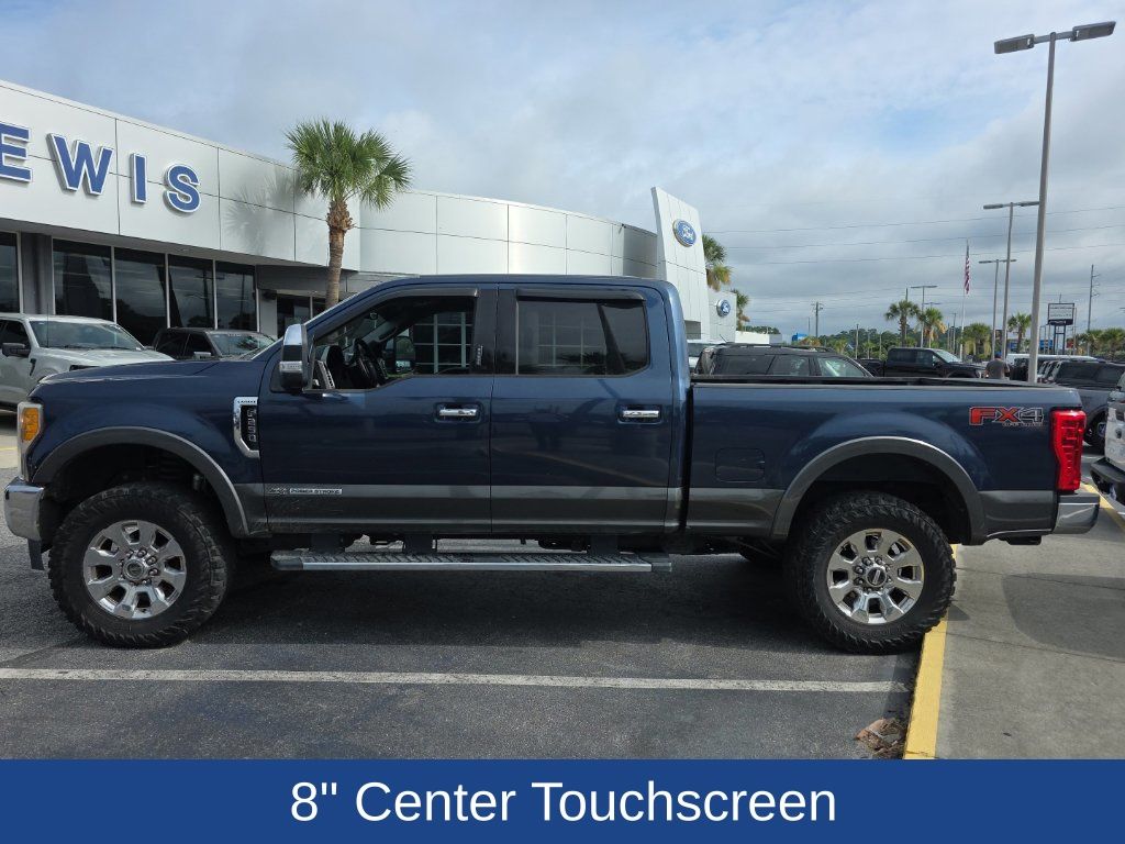 2017 Ford F-250 Super Duty LARIAT