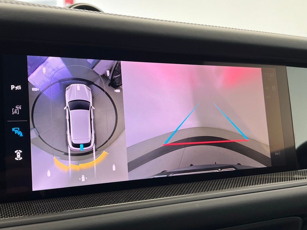 Thumbnail: 2026 Porsche Cayenne - 15