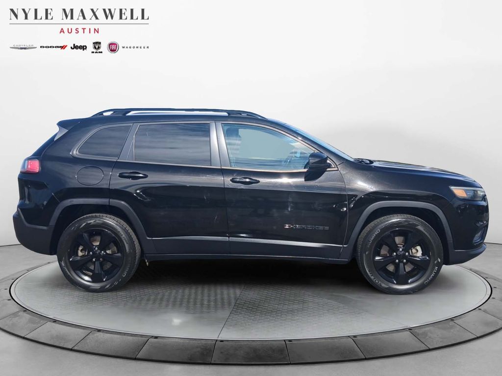 Used Car 2019 Jeep Cherokee  Latitude Plus For Sale Under $12,000 In Austin, Texas