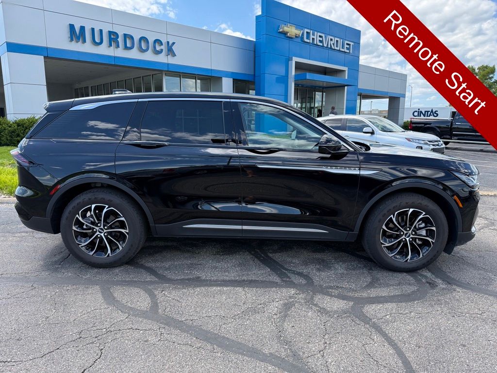 Black Metallic 2025 Lincoln Nautilus SUV / Crossover All-Wheel Drive 8-Speed Automatic