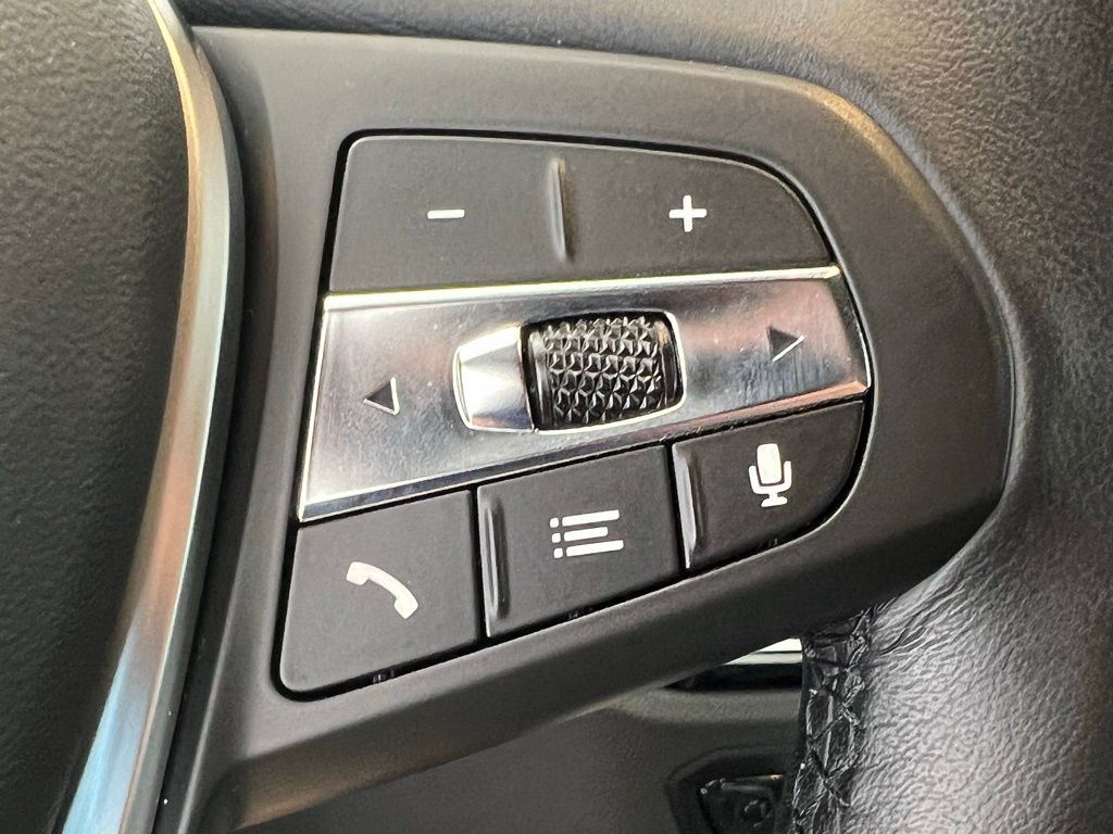2023 BMW 3 Series 330i xDrive 19