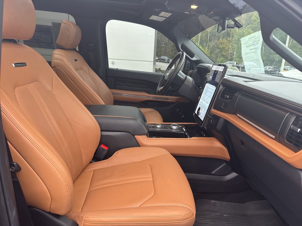 2023 Ford Expedition Platinum