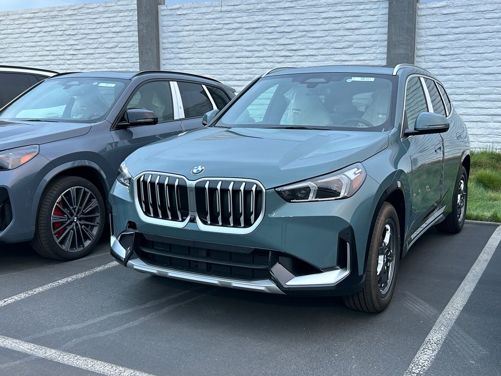 Thumbnail: 2026 BMW X1 - 2