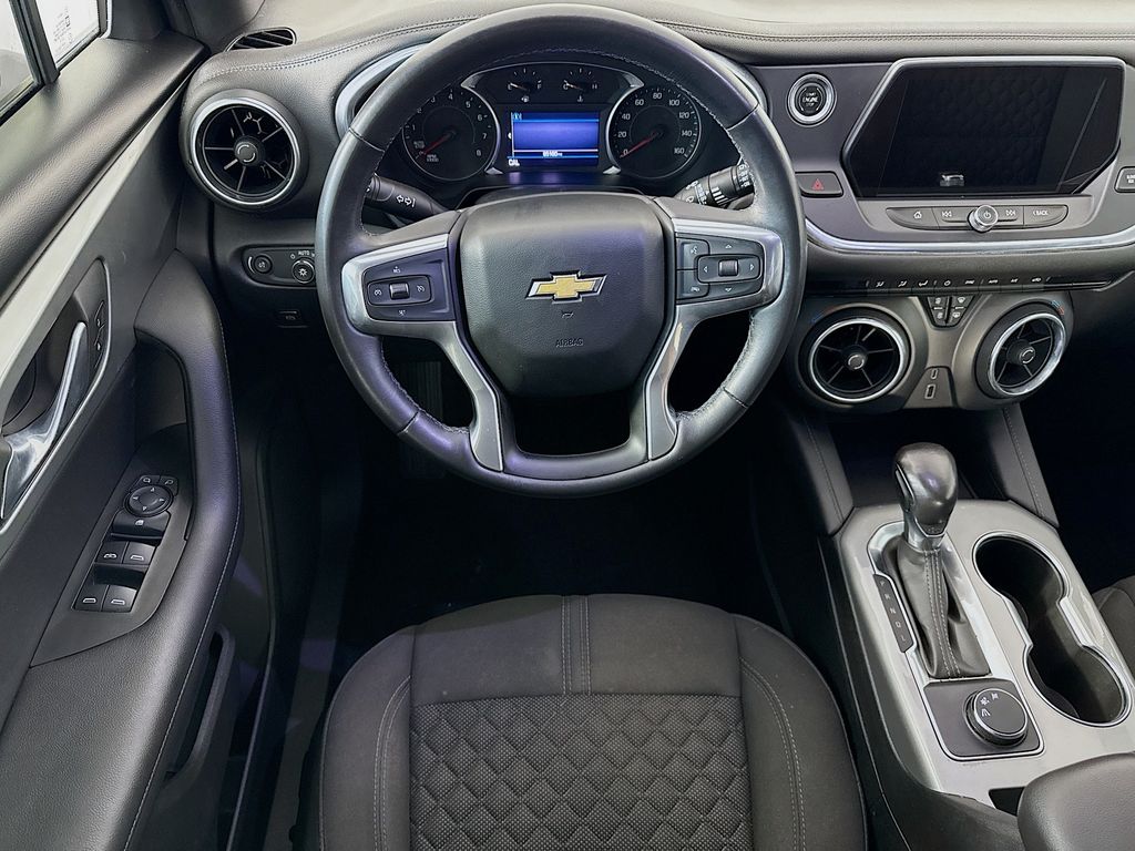 Thumbnail: 2019 Chevrolet Blazer - 10