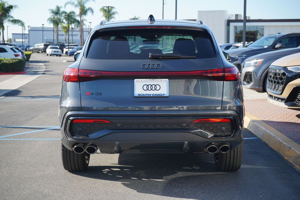 Thumbnail: 2025 Audi SQ5 - 4