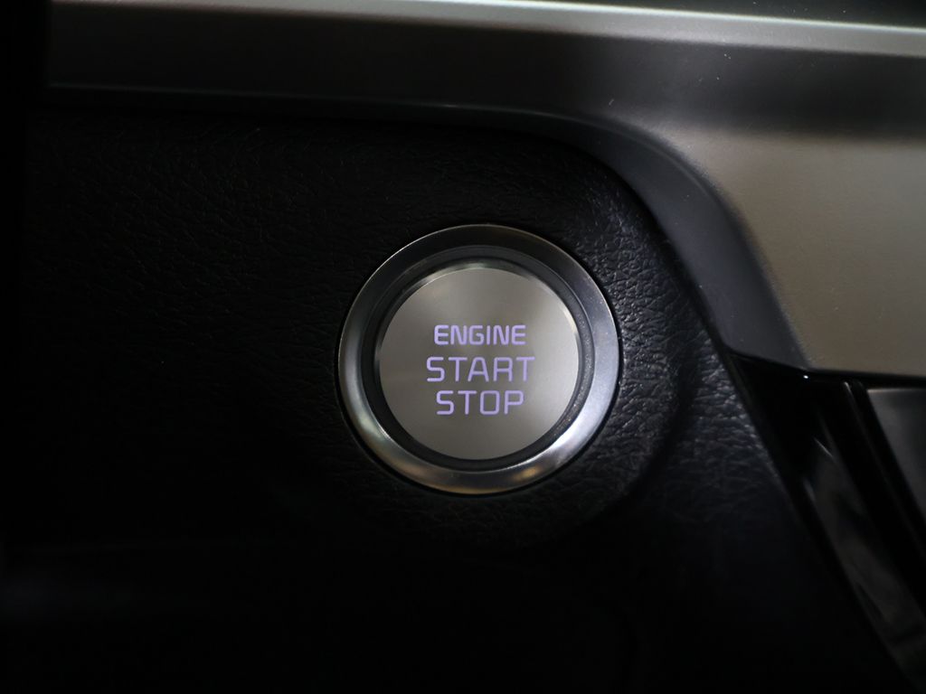 Used 2023 Silver Kia S image 42