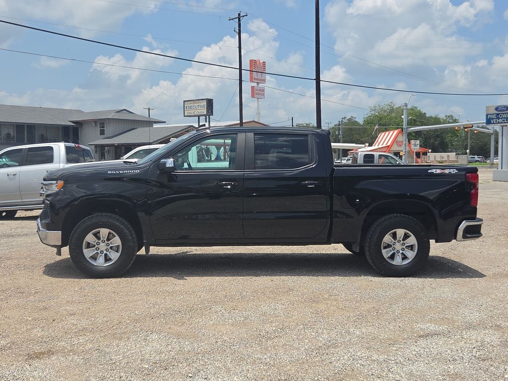 2024 Chevrolet Silverado 1500 LT Crew Cab 4WD