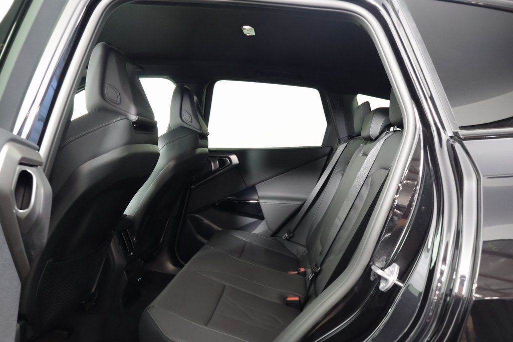 Thumbnail: 2026 BMW X3 - 6