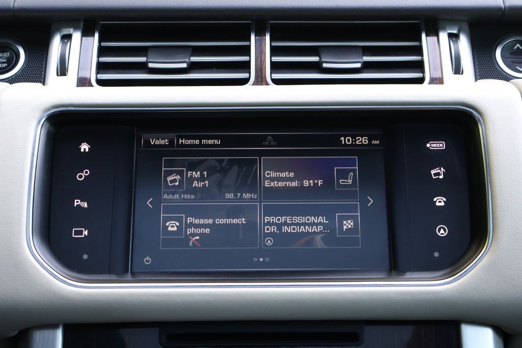 Thumbnail: 2016 Land Rover Range Rover - 16