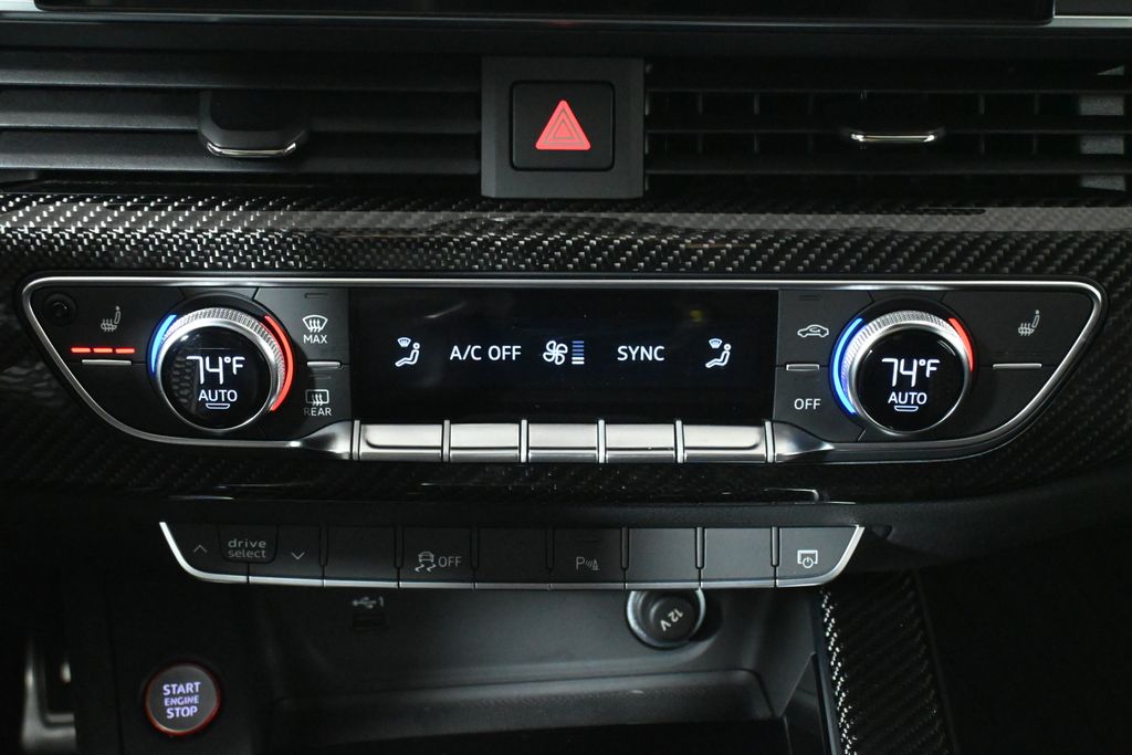 Thumbnail: 2022 Audi RS 5 - 22