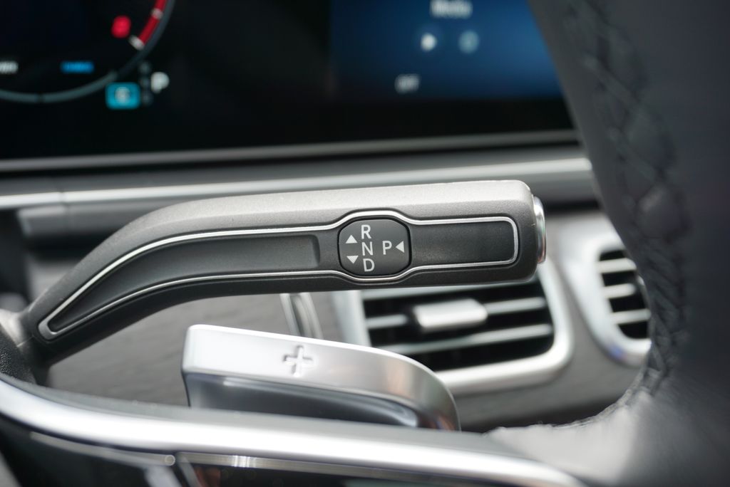 Thumbnail: 2026 Mercedes-Benz GLE - 32