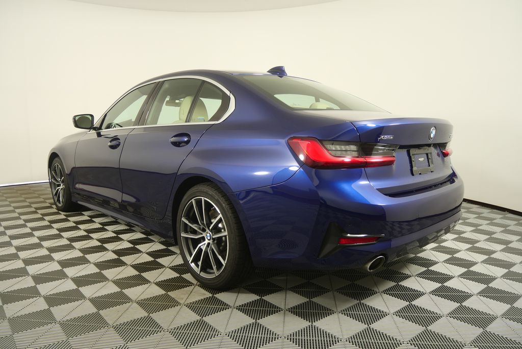 Thumbnail: 2020 BMW 3 Series - 5