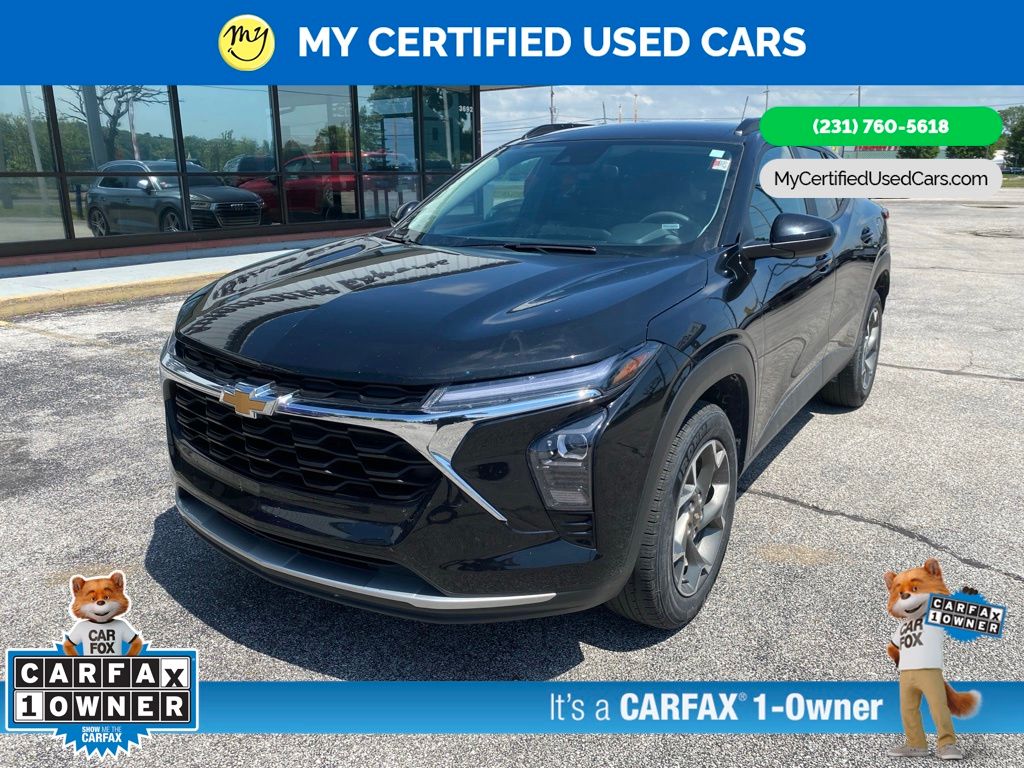 Mosaic Black Metallic 2024 Chevrolet Trax LT FWD SUV / Crossover Front-Wheel Drive 6-Speed Automatic