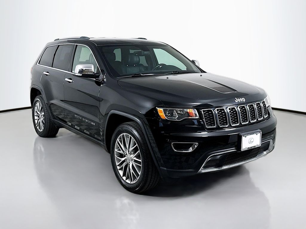 Thumbnail: 2018 Jeep Grand Cherokee - 3