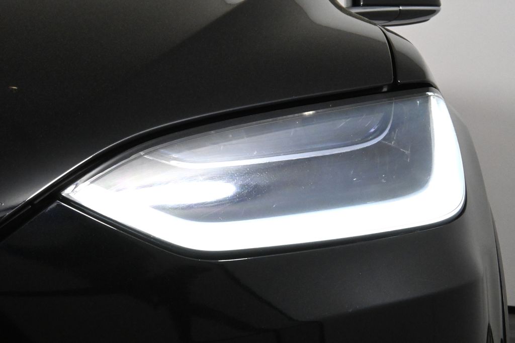 2017 Tesla Model X 75D 12