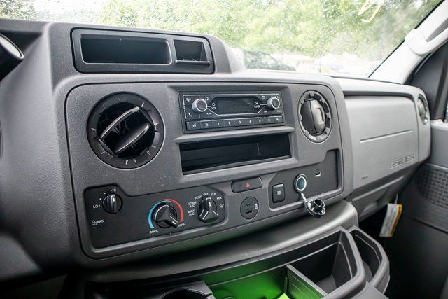 New 2024 White Ford Base image 17