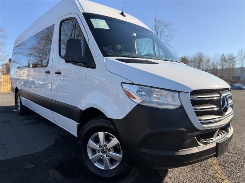 Gray White 2019 Mercedes-Benz Sprinter 2500 170 V6 High Roof Passenger Van RWD Van 7-Speed Automatic
