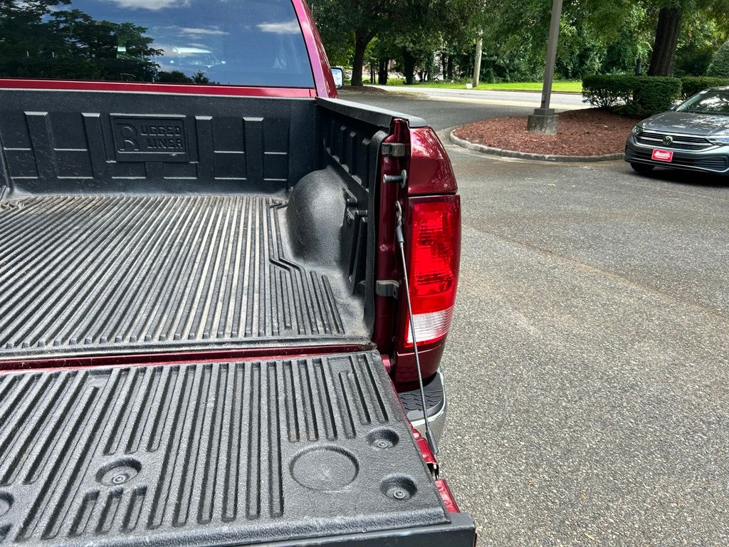 2021 Ram 1500 Classic SLT 11