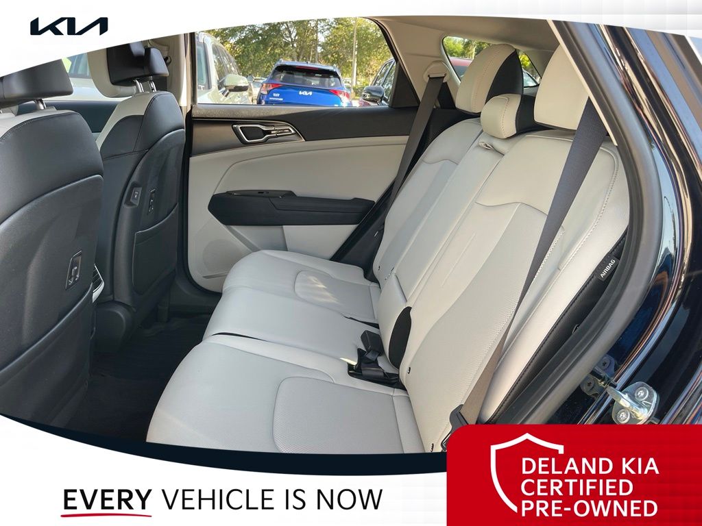Used 2025 Kia Sportage SUV