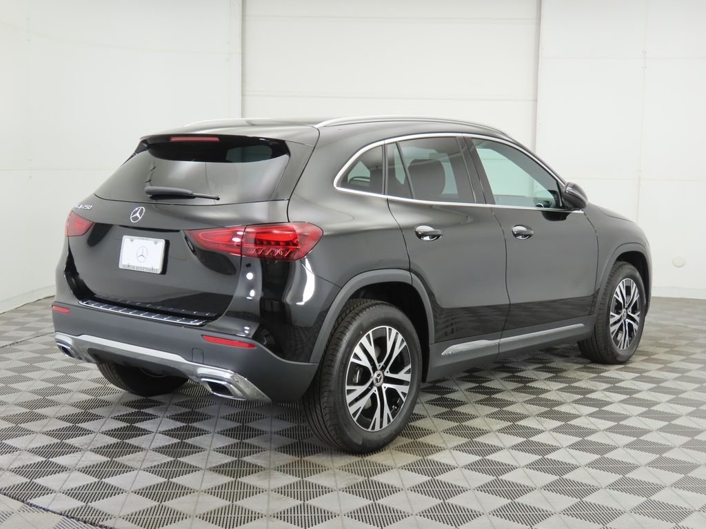 Thumbnail: 2026 Mercedes-Benz GLA - 5