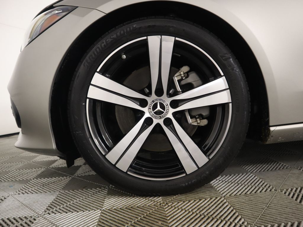 Thumbnail: 2022 Mercedes-Benz C-Class - 31