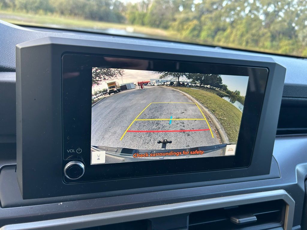 Thumbnail: 2024 Toyota Tacoma - 24