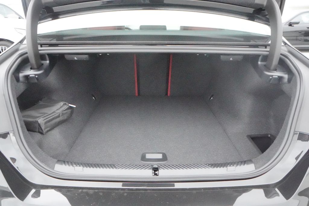2025 BMW i5 eDrive40 21