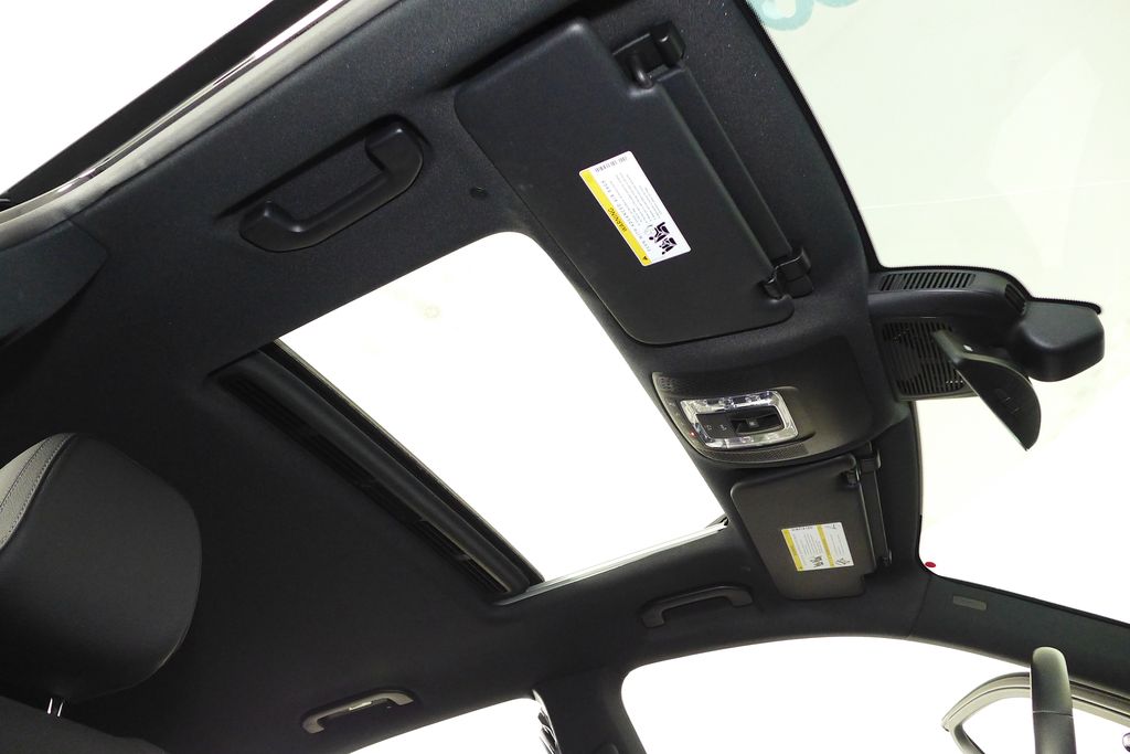 Thumbnail: 2023 Mercedes-Benz GLE - 18