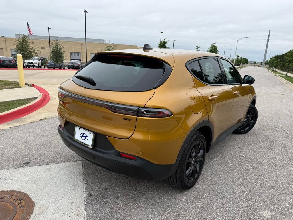 Thumbnail: 2024 Dodge Hornet - 5