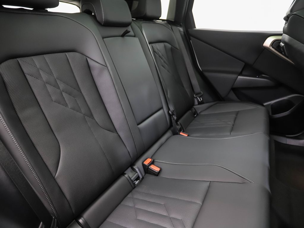 Thumbnail: 2025 BMW X3 - 27