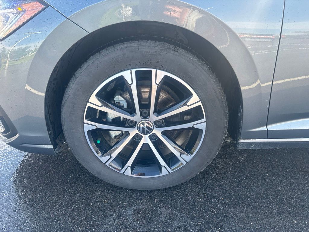 Used 2025 Volkswagen Jetta Sedan