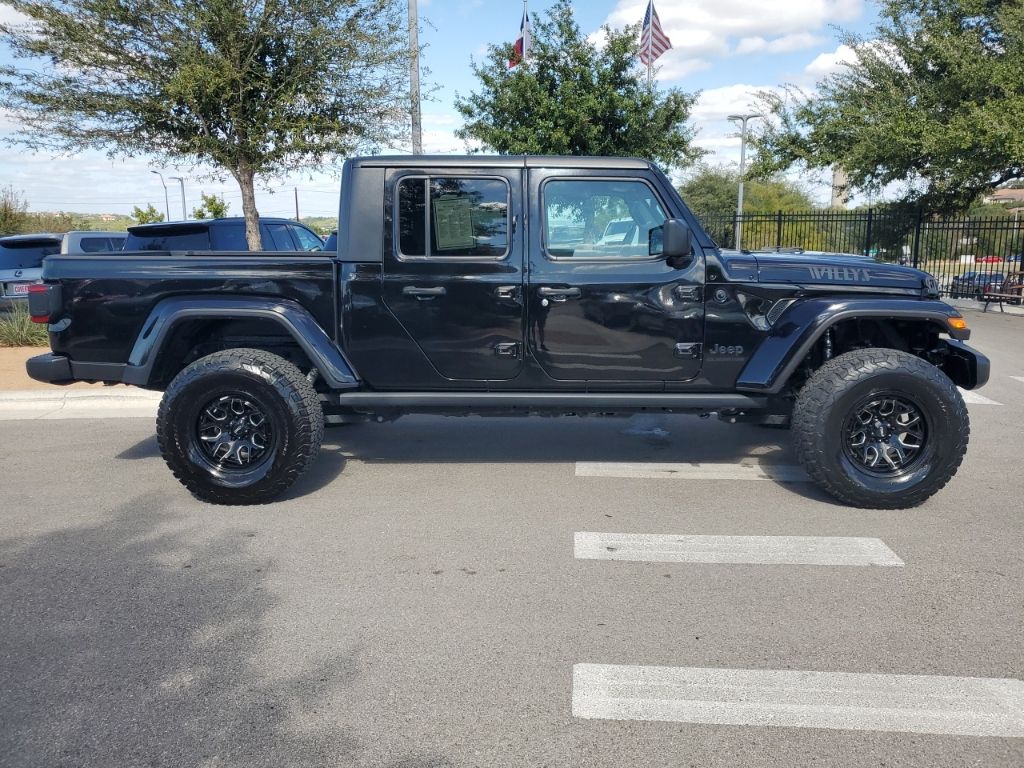 Used Car 2021 Jeep Gladiator  Sport For Sale Under $30,000 In Austin, Texas