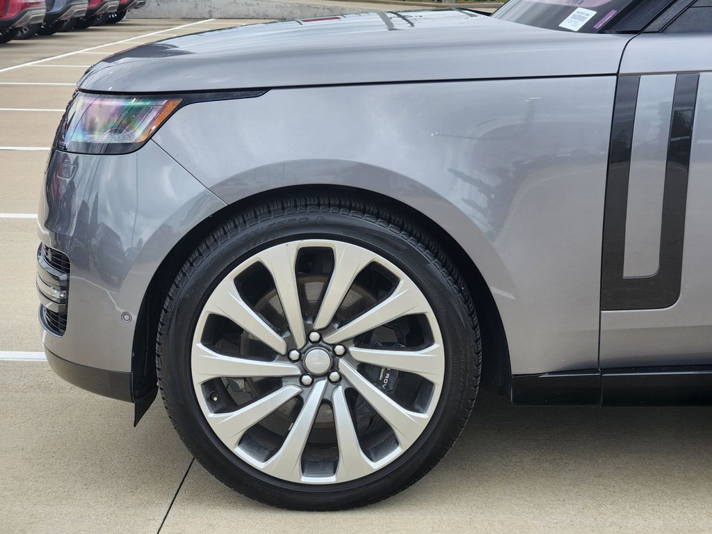 2023 Land Rover Range Rover SE  at Ultimate Motorsports