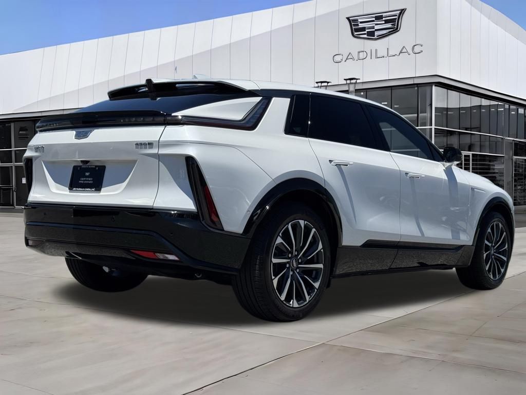 2024 Cadillac LYRIQ Sport Crystal White - Jim Hudson Acura - Image 8